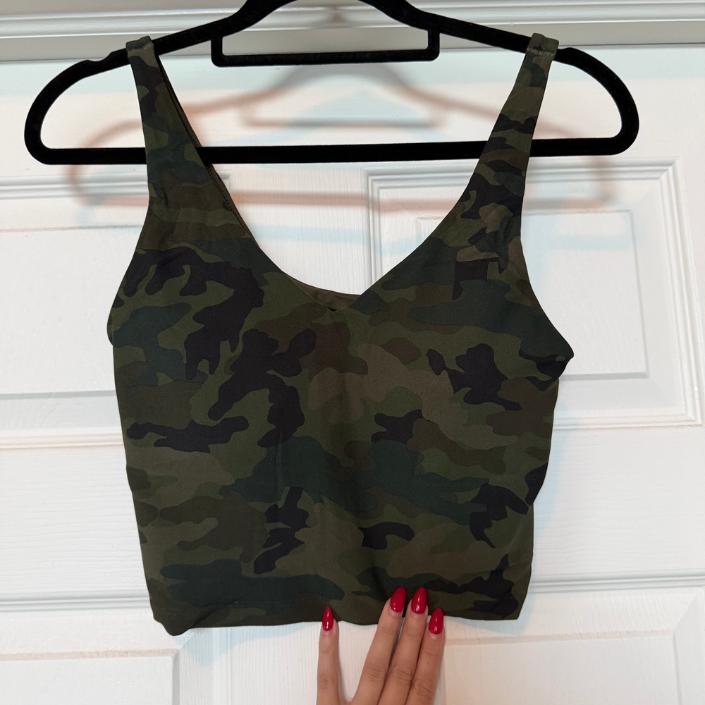 Aerie Camo Top + Green Leggings Bundle Medium NWT